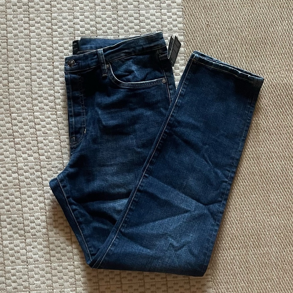 NWT Earnest Sewn Bryant Slouchy Fit Button Fly Jeans 36x31